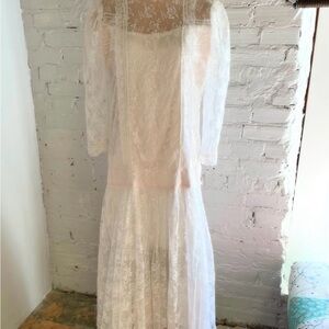 Jessica McClintock White Lace/Blush Undertone Long Sleeve Dress
